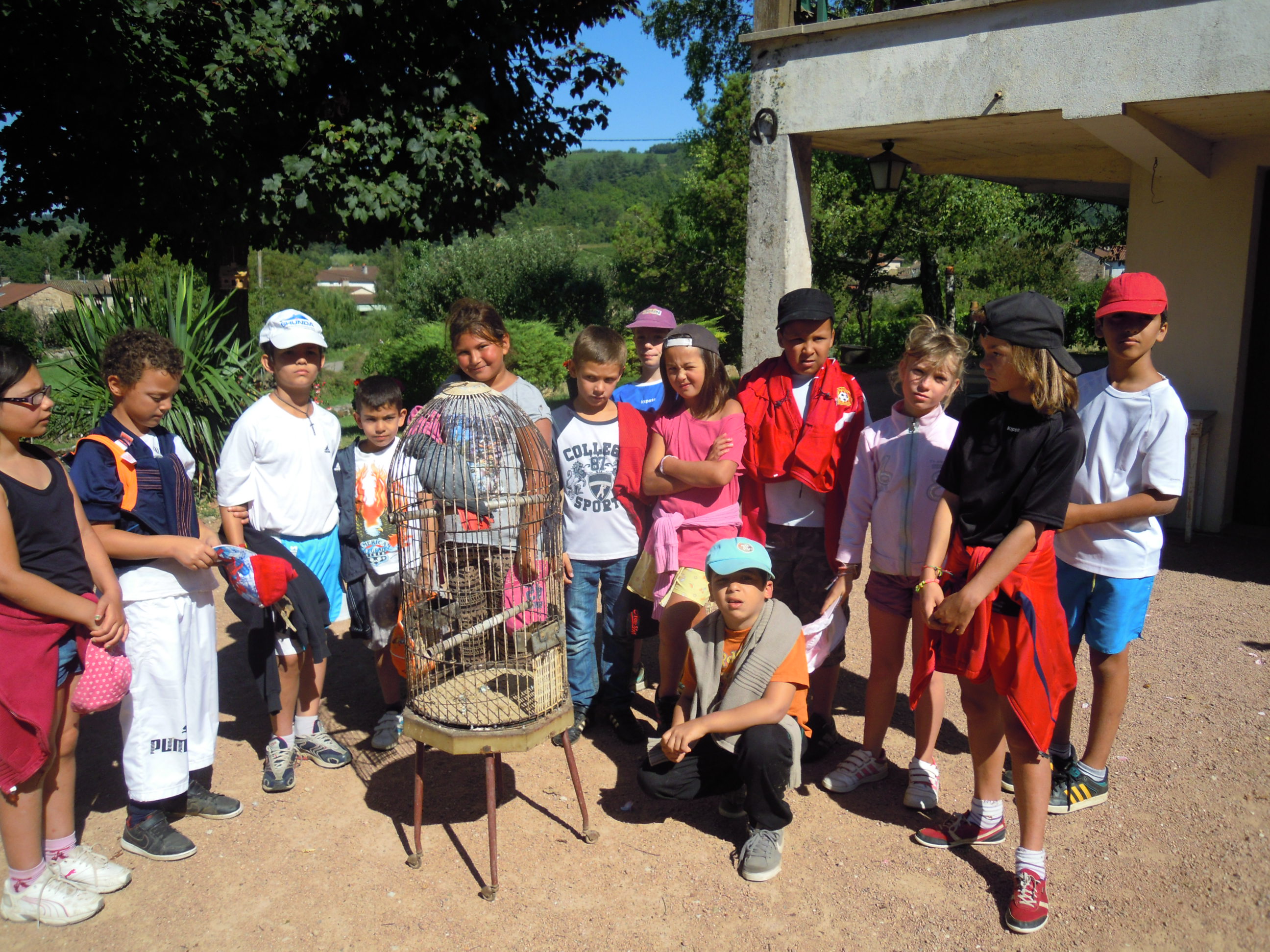 Visite des grottes AzE moyens